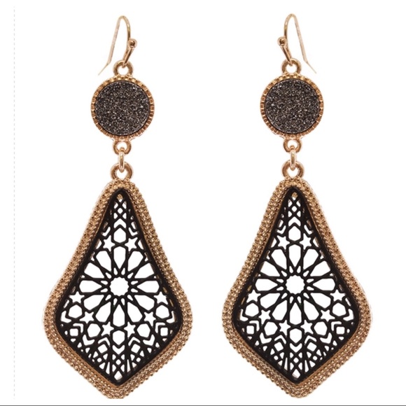 brooknoel Jewelry - NEW BOHO METAL FILIGREE DROP EARRINGS